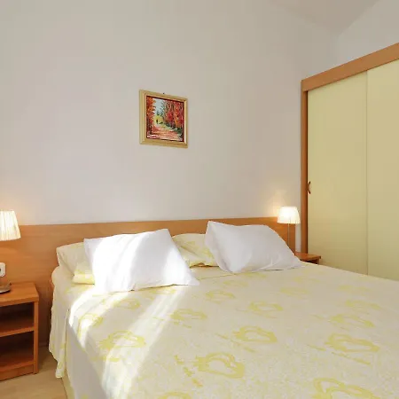 Modern With Private Pool In Maslenica