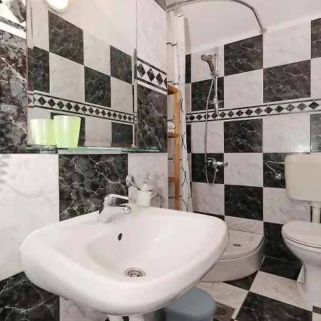Modern With Private Pool In Maslenica