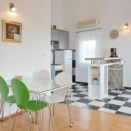Apartment Modern With Private Pool In *